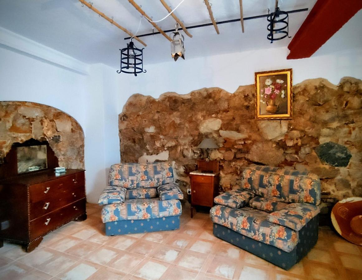 Casa Rural Maribel Santa Amalia Eksteriør billede